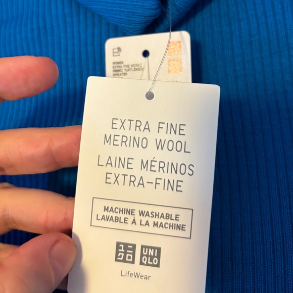 Uniqlo blue extra fine 100% merino wool ribbed turtleneck sweater NWT - Picture 6 of 8